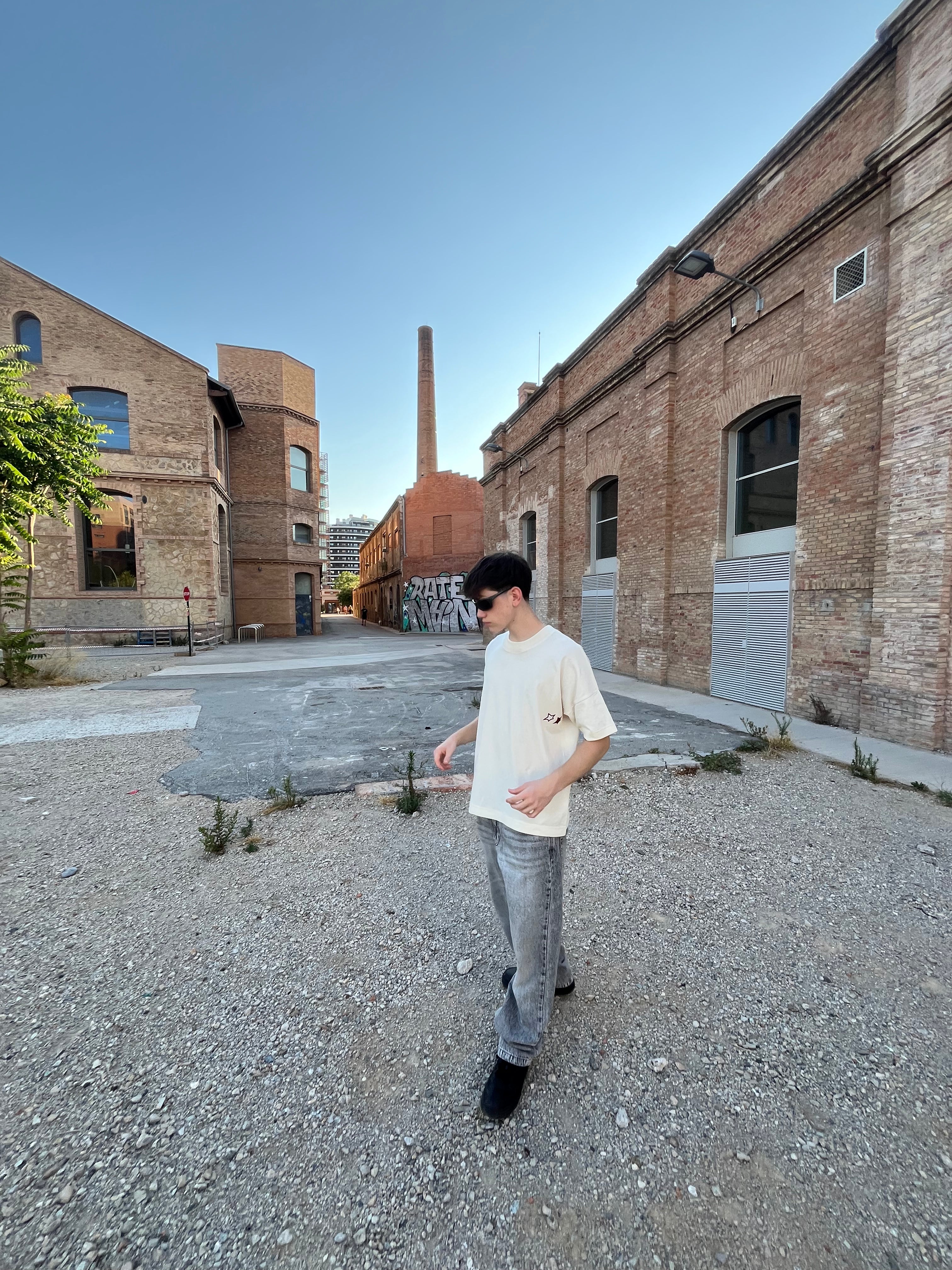 Camiseta Make Noise In Silence